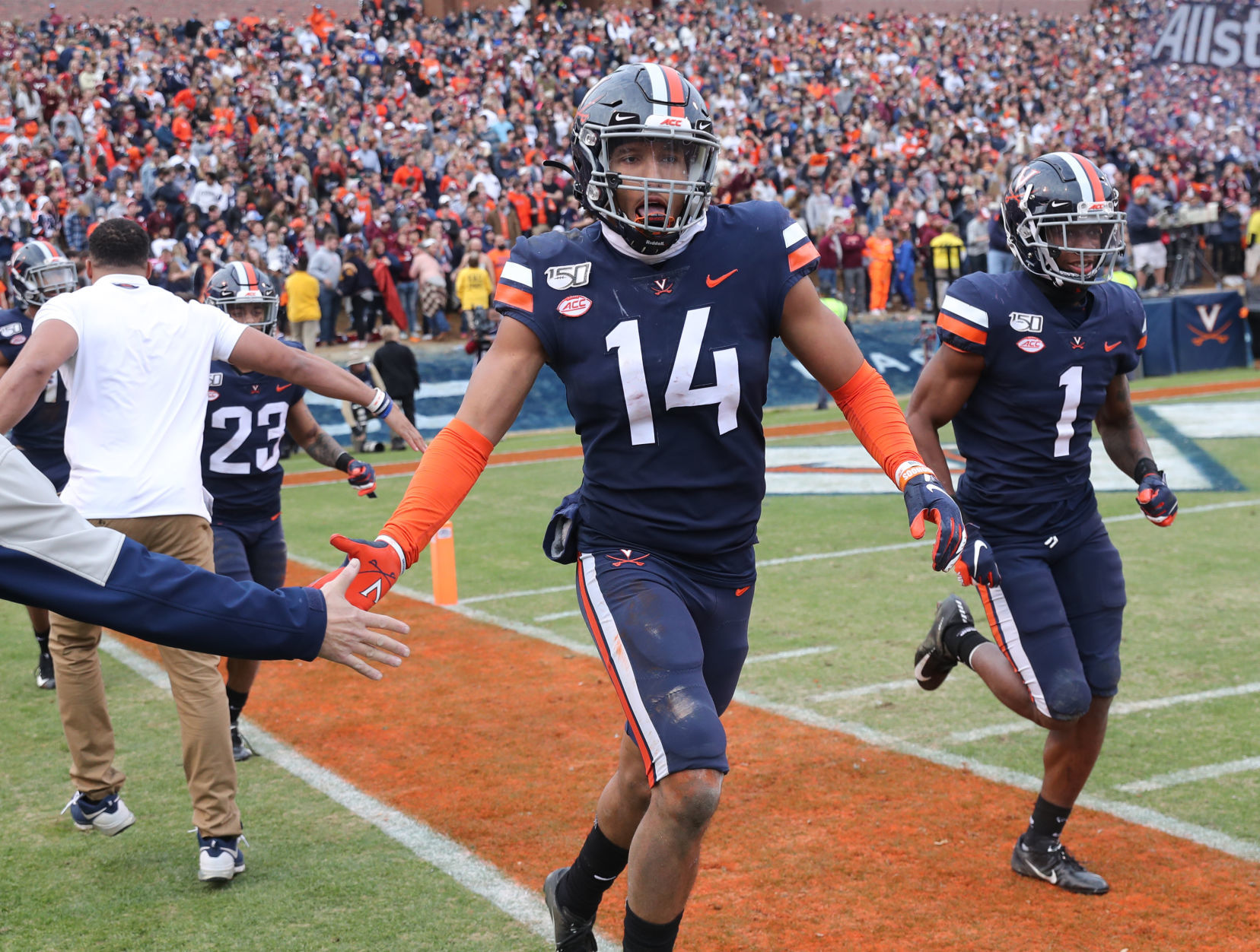 20191129_cdp_sports_UVa_VT208.JPG